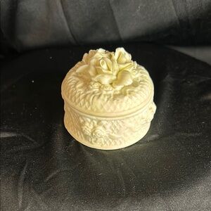 Vintage Bisque Porcelain 3D Roses Trinket Box Glam Vanity Jewelry Holder